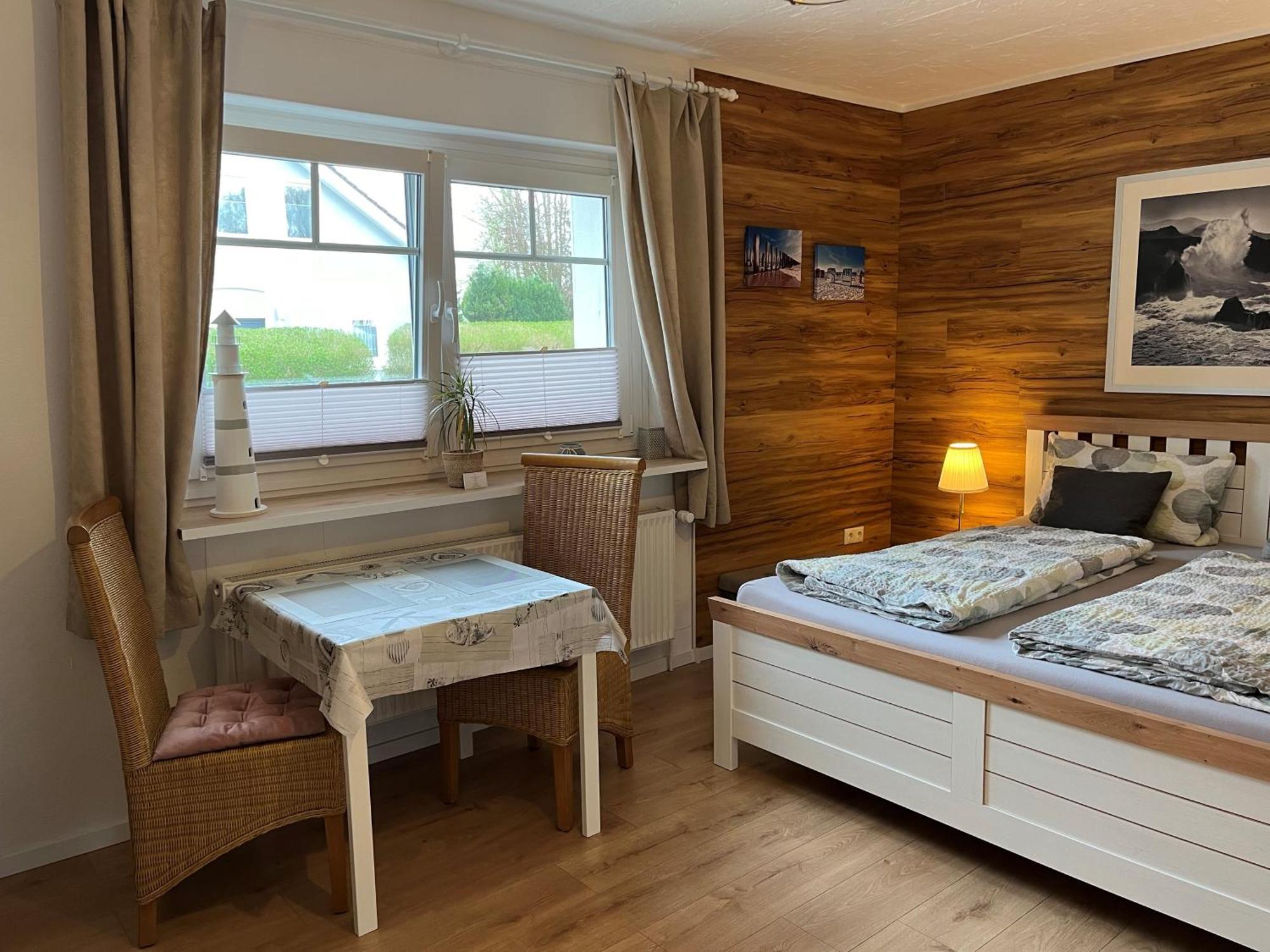 Appartement 1 Mit Kueche Und Neuem Bad, Frisch Saniert Friedrichskoog Exterior foto